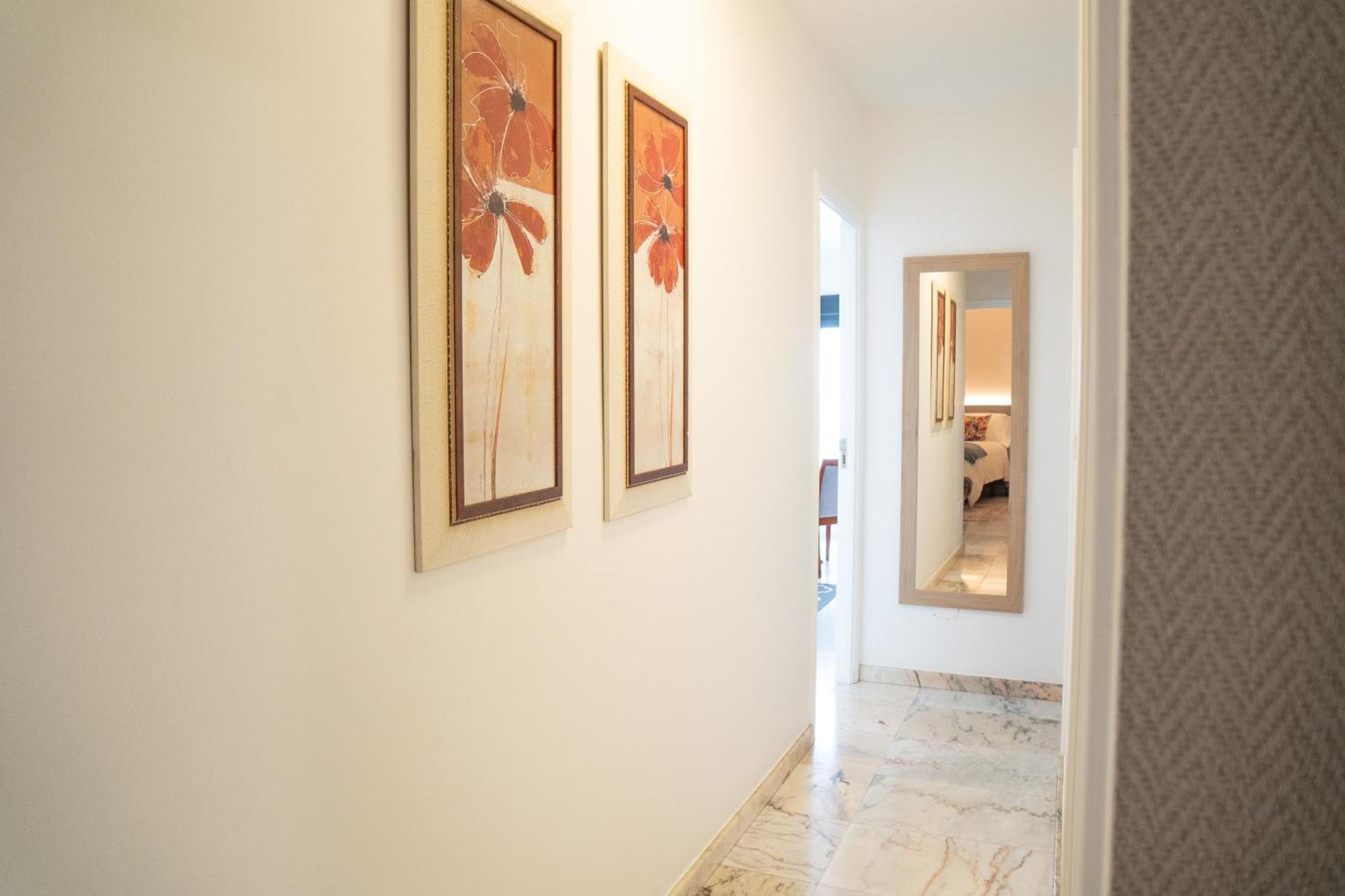 Apartamentos Faro Da Rocha O Grove Bagian luar foto